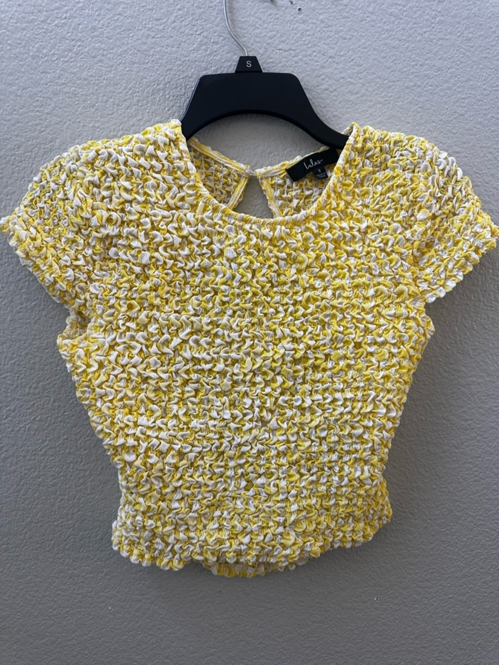LULUS cropped yellow gingham cap sleeve open back mini crinkle top womens S